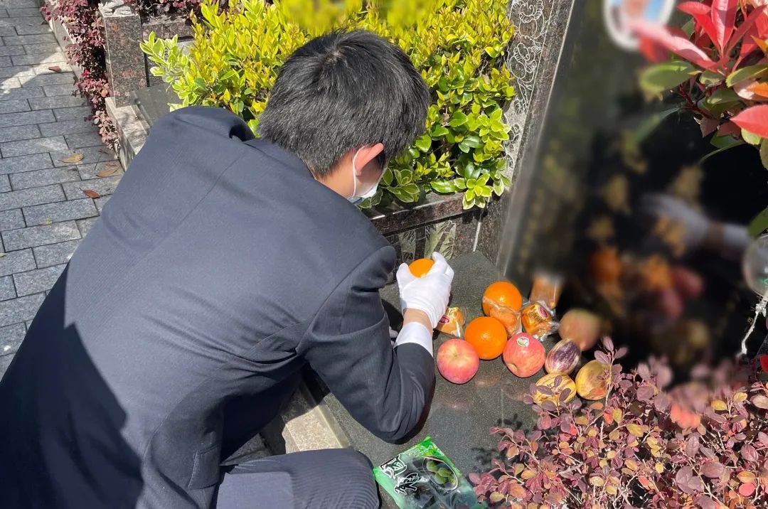 至尊園·靜園是如何進行代客祭掃的？
